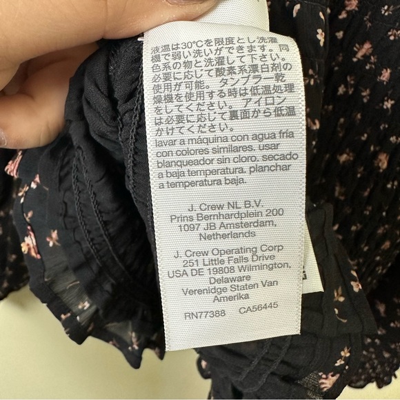 (Re)sourced Georgette Lucie Bubble-Sleeve Smocked Top in Stem Scatter Size Small - Picture 10 of 13